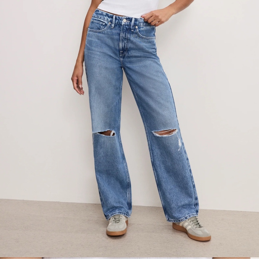Good American Light Blue Straight Leg Jeans